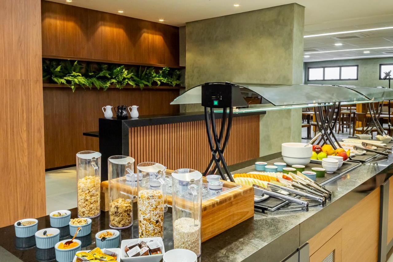 Nh Hotel Feira De Santana Zewnętrze zdjęcie
